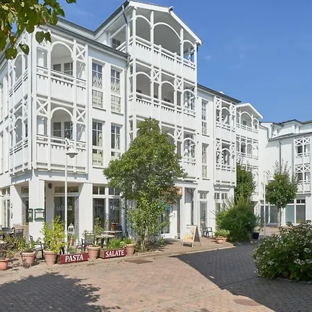 Helle Und Gemuetliche Mit Balkon Im Seepark * Sellin (Rugen)